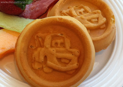 Tow Mater Waffles Flo's V8 Cafe Cars Land Carsland Disney