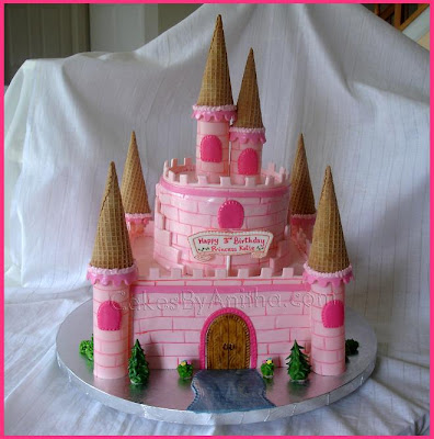 Girls Birthday Cake on This Cake Was Made For A 3 Year Old Birthday Girl  The Cake Is