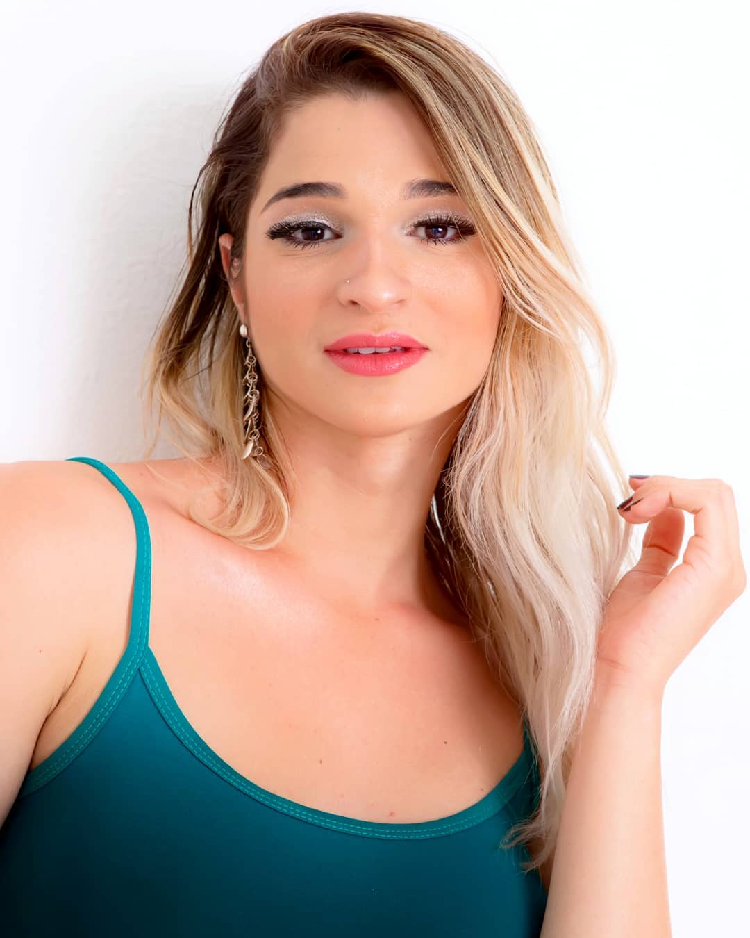 Alessandra – Most Beautiful Brazilian Trans Model Instagram