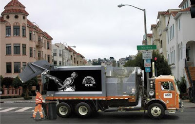 14 Creative and Cool Truck Advertisements (16) 6