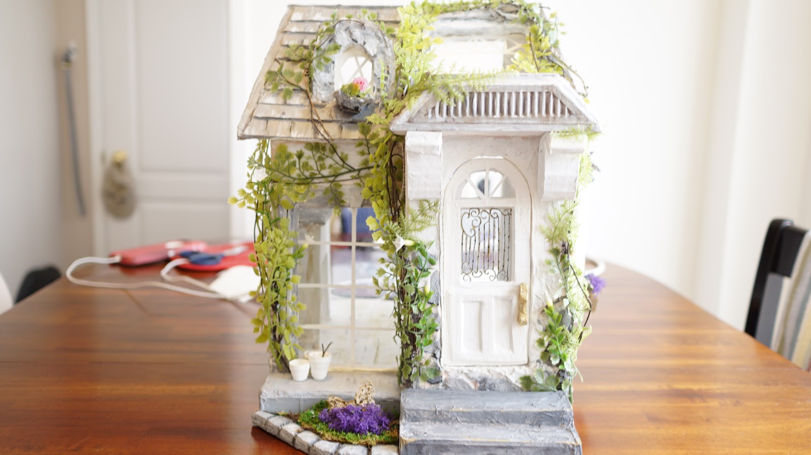1/12 Scale Miniature Shabby Chic Fairy Garden Cottage