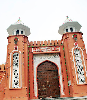 front gate of Jamia Mosque Wah Cantt