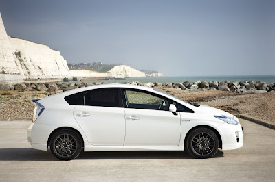 2011 Toyota Prius X Side View