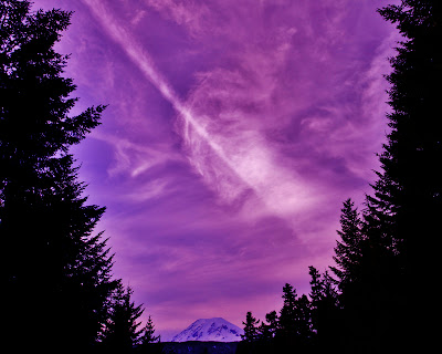 Aged Jesus Appeared In Cloud Illusion