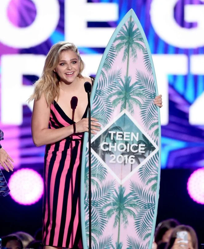 Chloe Moretz – Teen Choice Awards 2016 in Inglewood