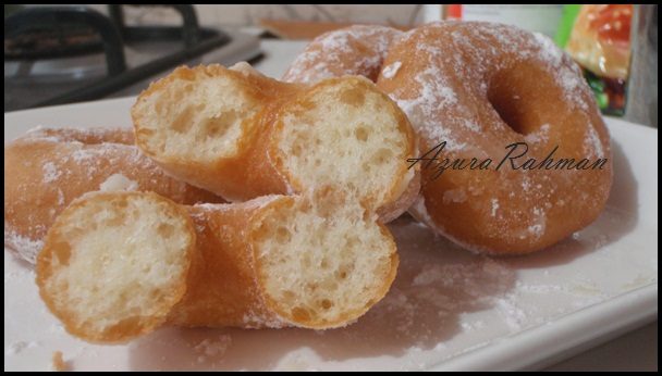 A.z.u.r.a.r.a.h.m.a.n: Donut Gebu Tradisional