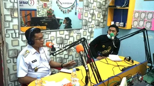 Dekat dengan Generasi Milenial, Wawako Blak-Blakan Pengalaman Berwirausaha di Radio Safasindo