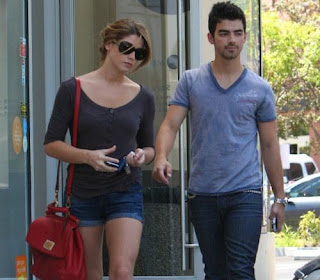 Ashley Greene Boyfriend Joe Jonas 2013