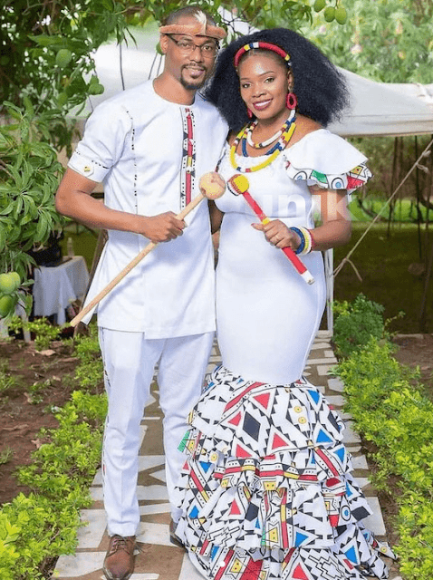 Traditional Dresses 2021 Designs Pictures For Couples.