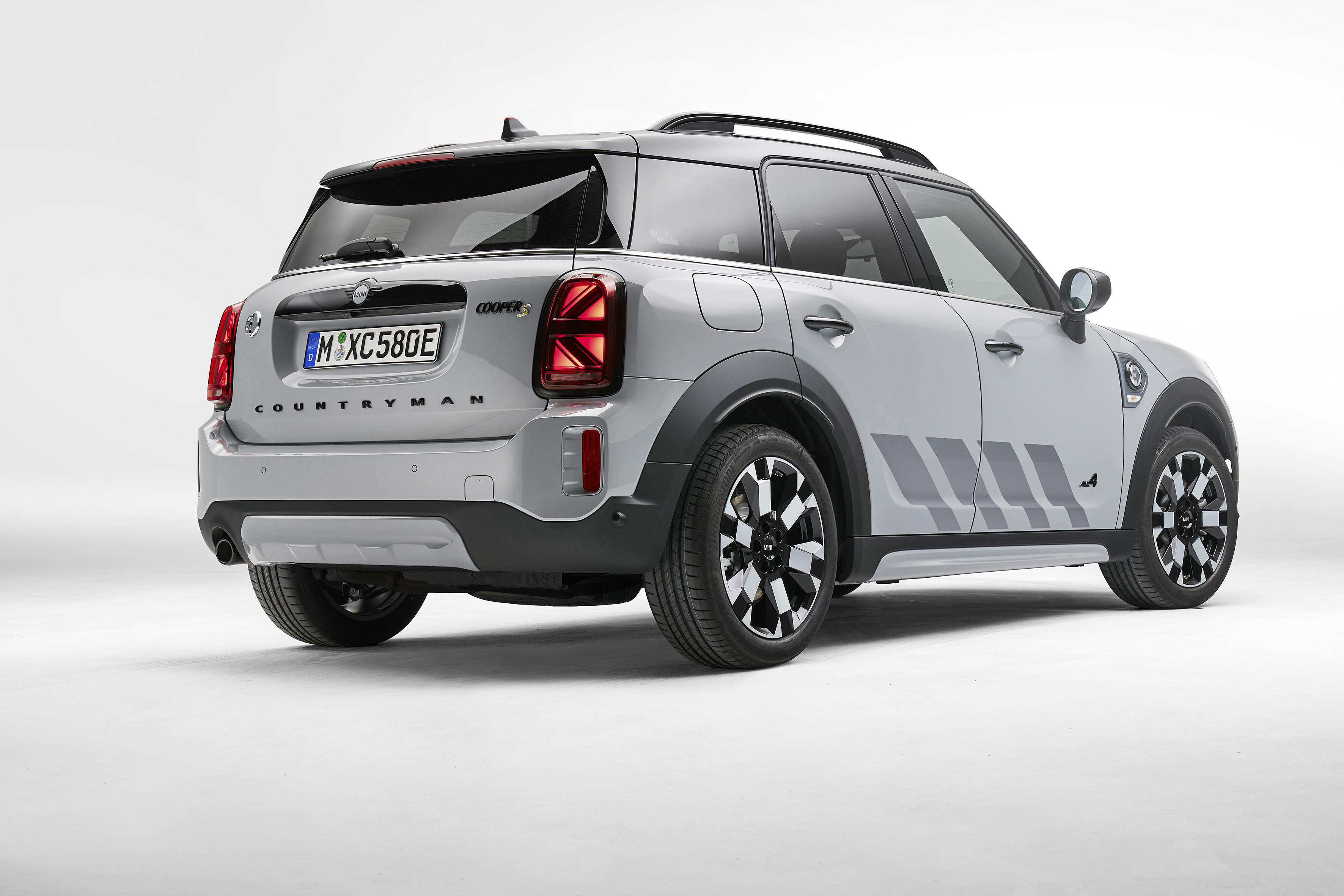 Anthony on Autos: 2023 MINI Cooper S Countryman ALL4