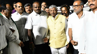 ministers-resign-in-karnataka