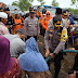 Polres Sumenep Bersama BPBD Suplai Air Bersih Kepada Warga Yang Terdampak Kekeringan