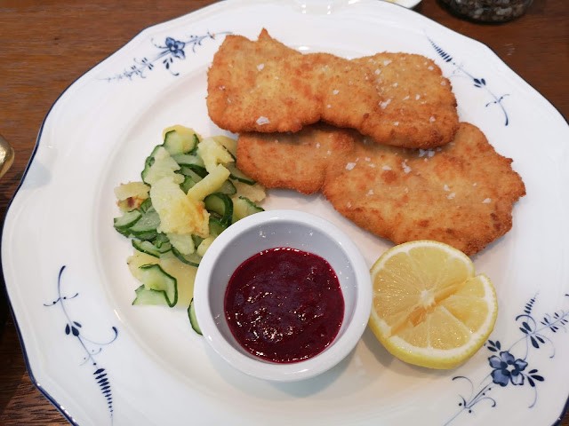 Veal Wiener Schnitzel