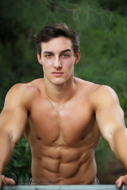 Justin DeRoy: AAG Fitness Model