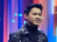 Profil Terlengkap Rony Parulian Indonesian Idol Season 12: Masa Kecil, Umur, Agama, Perjalanan Karir, Pacar, Akun Instagram, Hingga Foto Terbarunya!