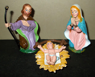 120mm Nativity; Angel; Angelic Hymn; Birth of Christ; Crèche; Creche; Creshe; Crib; Crib Toy; Fontanini Copy; Fontanini Nativity Figures; Gloria in excelsis Deo; Greater Doxology; Hugh Walter's Blog; Hymn of the Angels; Jesus Christ; Krip; Krippen; Little Baby Jesus; Nativity; Nativity Crib; Nativity Figure Set; Nativity Set; Noël; Noel; Plastic Nativity Set; Plastic Toy Figures; Precepi; PVC Figurines; PVC Vinyl Rubber; Small Scale World; smallscaleworld.blogspot.com;