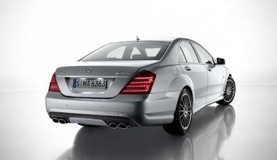 2011 Mercedes-Benz S63