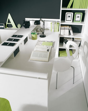 DORMITORIO JUVENIL TIPO LOFT EN VERDE PISTACHO MANZANA BLANCO Y NEGRO via www.dormitorios.blogspot.com