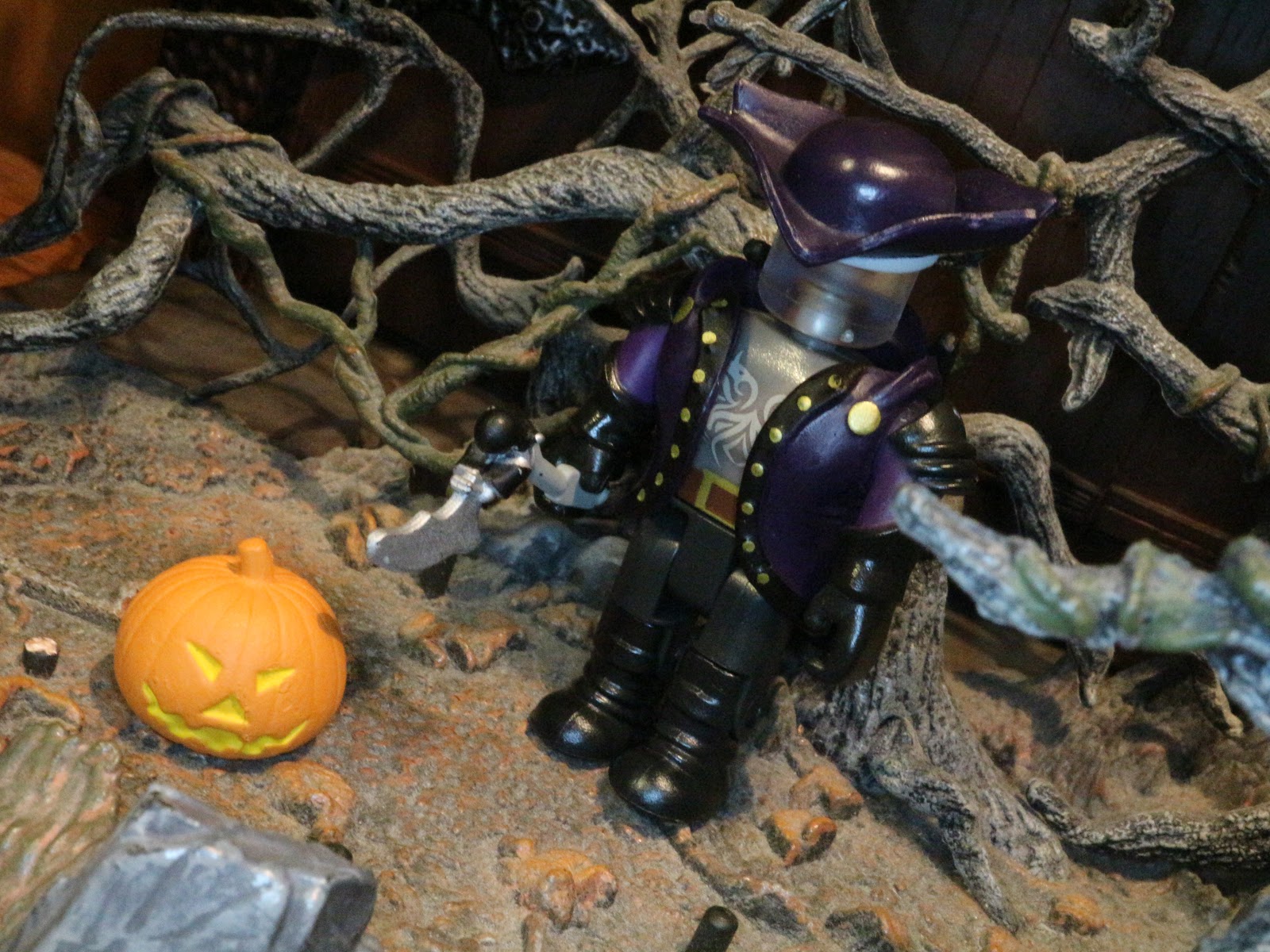 Action Figure Barbecue The Revenge Of 31 Days Of Toy Terror Headless Horseman From Roblox By Jazwares - roblox headless horseman figure