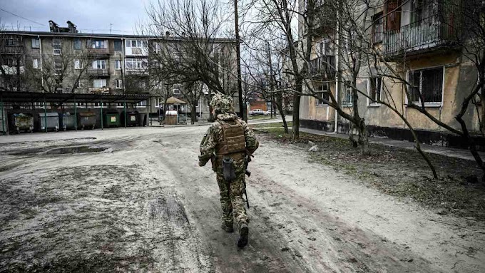 Kiev não confirma que fuzileiros navais ucranianos se renderam em Mariupol