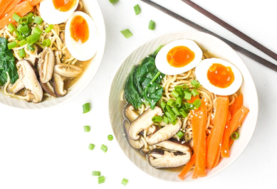 QUICK AND EASY VEGETARIAN RAMEN #veganramen