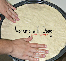 A Quick Tip for Working with Dough | Apples to Applique #cooking #baking #cookingtips