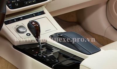 Cho thuê xe Lexus VIP ES350 tại Hà Nội 1