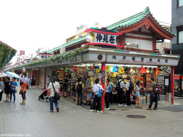 Nakamise-dori en el Templo Sensoji de Asakusa, Tokio