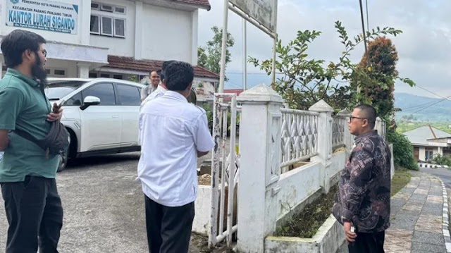 Wali Kota Padang Panjang Sidak Lingkungan, Fokus Tertibkan Semak Liar dan Kabel Semrawut