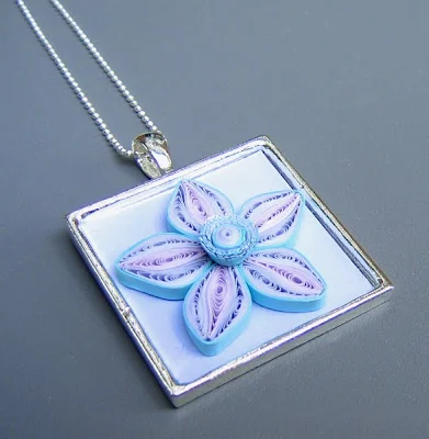 Quilled flower pendant tutorial