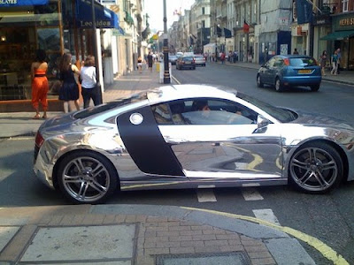 Here is the chrome Audi R8 being shown off today at the 2009 Franfurt Motor