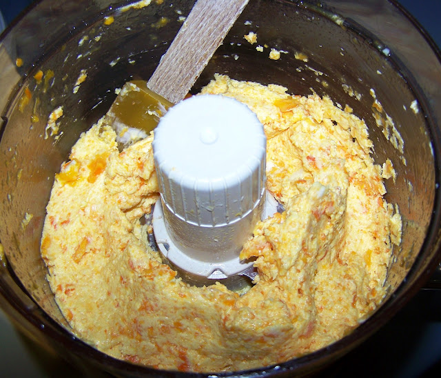 Food processor with batter mixture