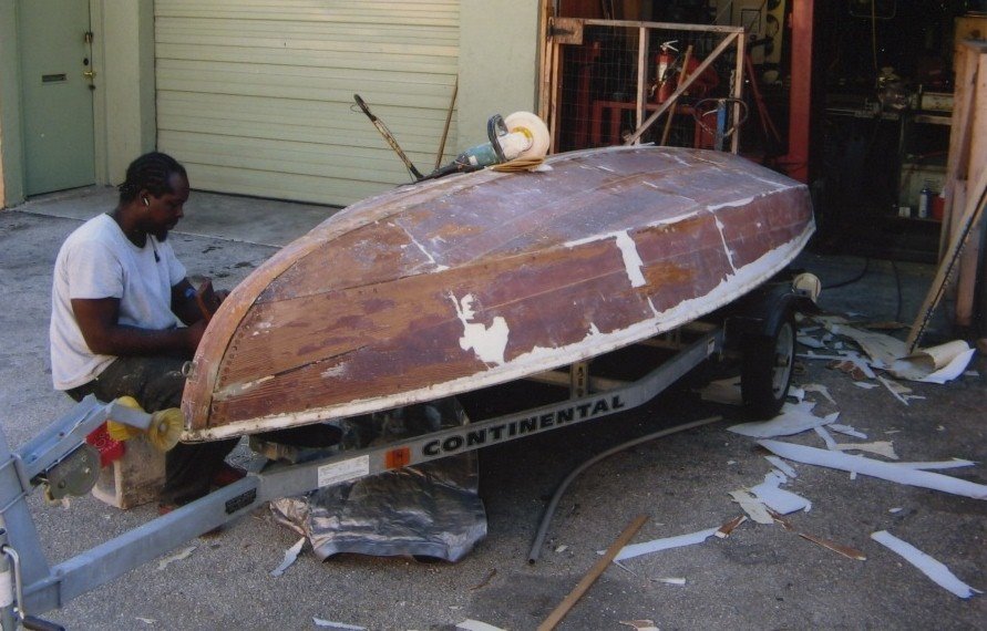 http://www.boatdesign.net/forums/sailboats/how-do-i-make-kick-up 