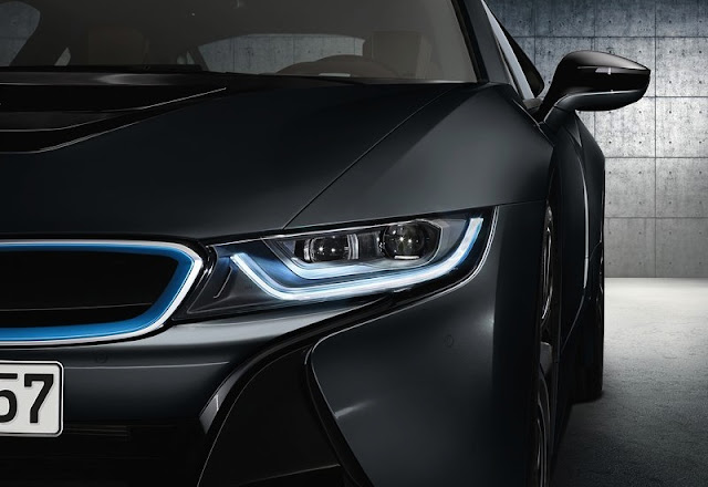 BMW i8　日本