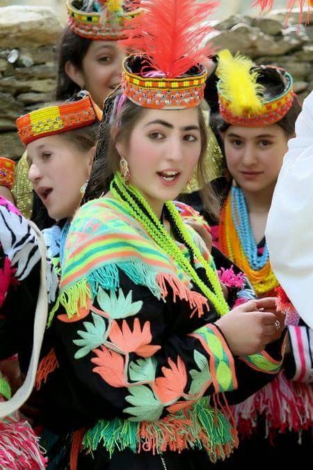 Haq's Musings: Pakistan's Greek and Macedonian Connection