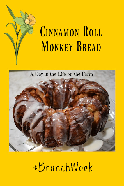 Cinnamon Roll Monkey Bread pin