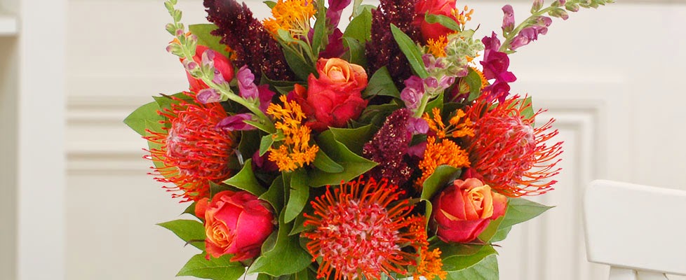 Autumn Flowers baskets in UK and price