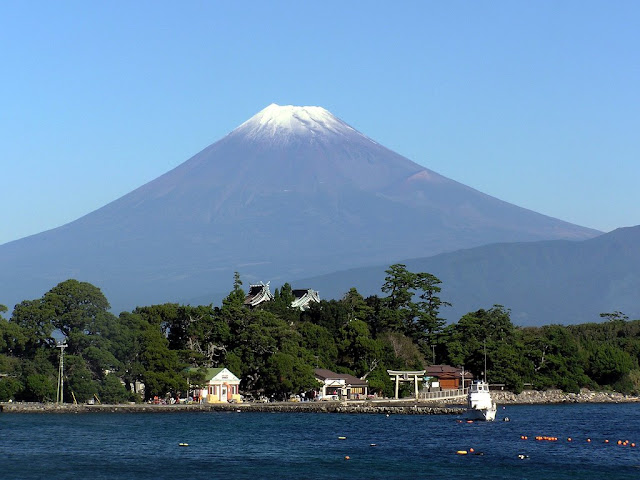 Mount Fuji from Osezaki beach