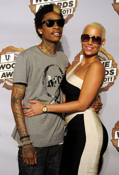 Rapper Wiz Khlaifa took his girl Amber Rose out for a shopping spree in 