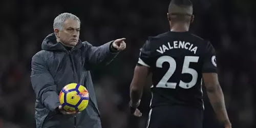 Mourinho Lontarkan Sindiran soal Kisruh di Derby Manchester