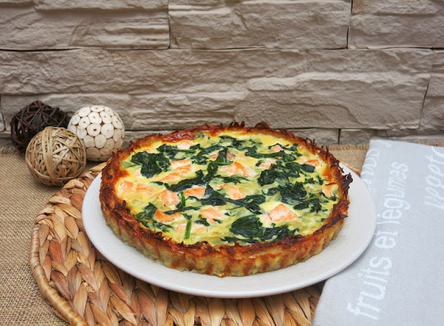 QUICHÉ DE SALMÓN Y ESPINACAS CON BASE DE PAPA