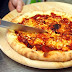 Pizza Terpedas di Dunia Ini Bikin Bibir Terbakar dan Sakit Perut