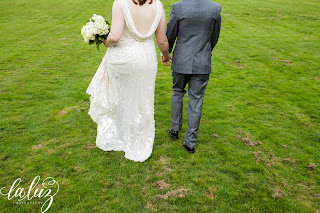 Nathaniel and Serena walk hand in hand.