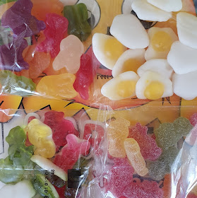 HARIBO Easter Chick'n'mix shaped box contents