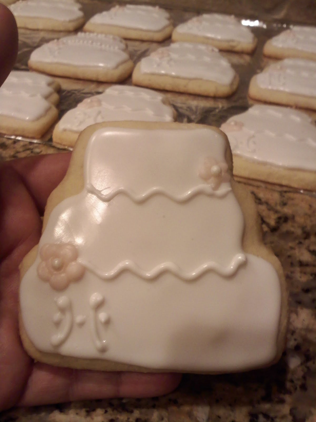 halloween wedding cakes these wedding cake cookies are perfect as a bridal shower or wedding 