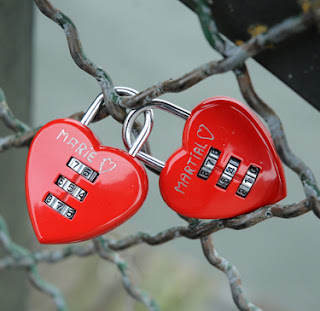 | CADENAS DE L'AMOUR DU GRAND ET PUISSANT MAITRE MEDIUM DAAGBO VAUDOU