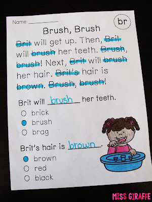 Phonics fluency notebooks are i of my favorite literacy activities for educational activity students Phonics Fluency Notebooks