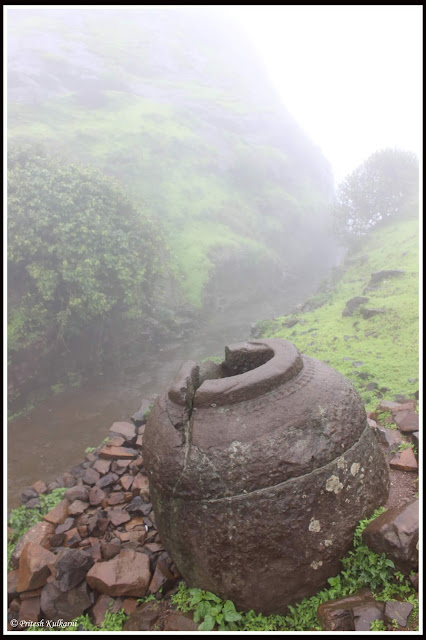 Stone pot to collect Toll at Naneghat