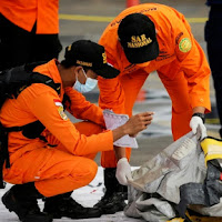 Nelayan dengar ledakan, lihat pesawat Sriwijaya Air terhempas