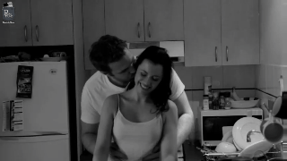 Loop (2014): Relationship of Husband and Wife